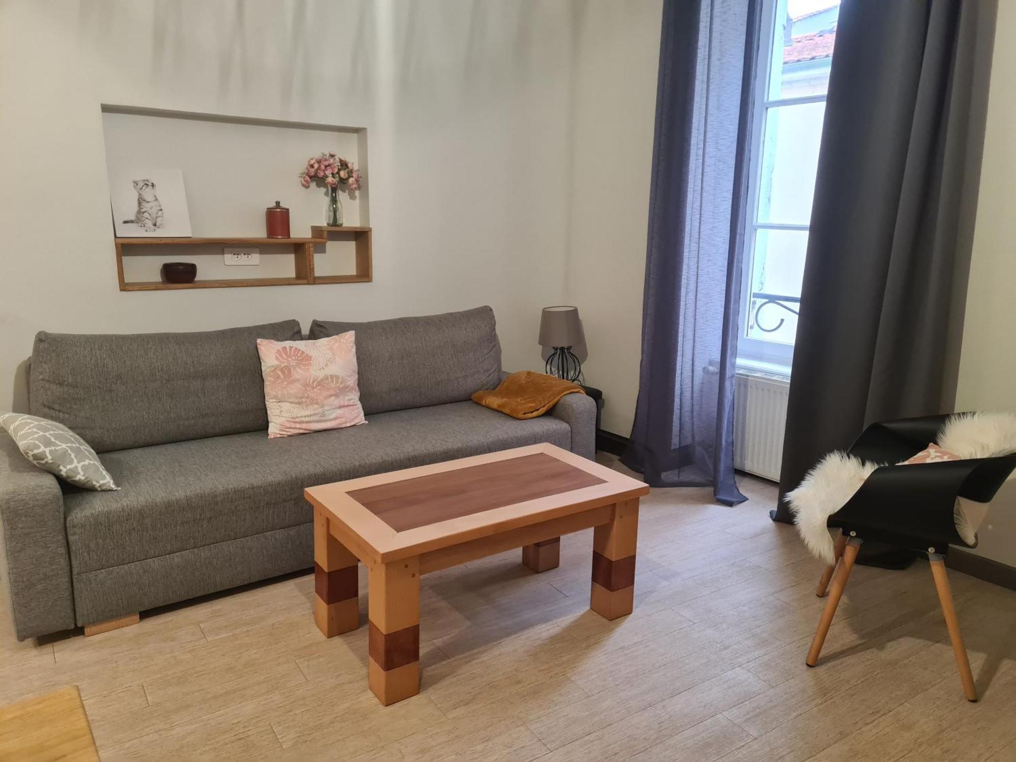 Appartement Hyper-Centre Issoire Εξωτερικό φωτογραφία