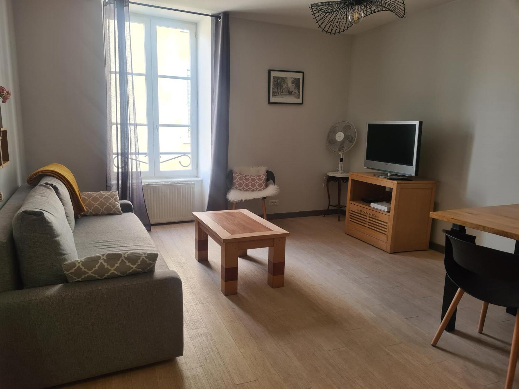 Appartement Hyper-Centre Issoire Εξωτερικό φωτογραφία